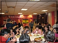 2010-12-18 下午 06-54-58邊吃邊開會.JPG